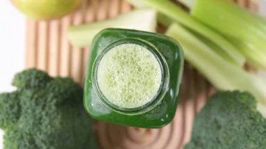 Green juice for clear and glowing skin